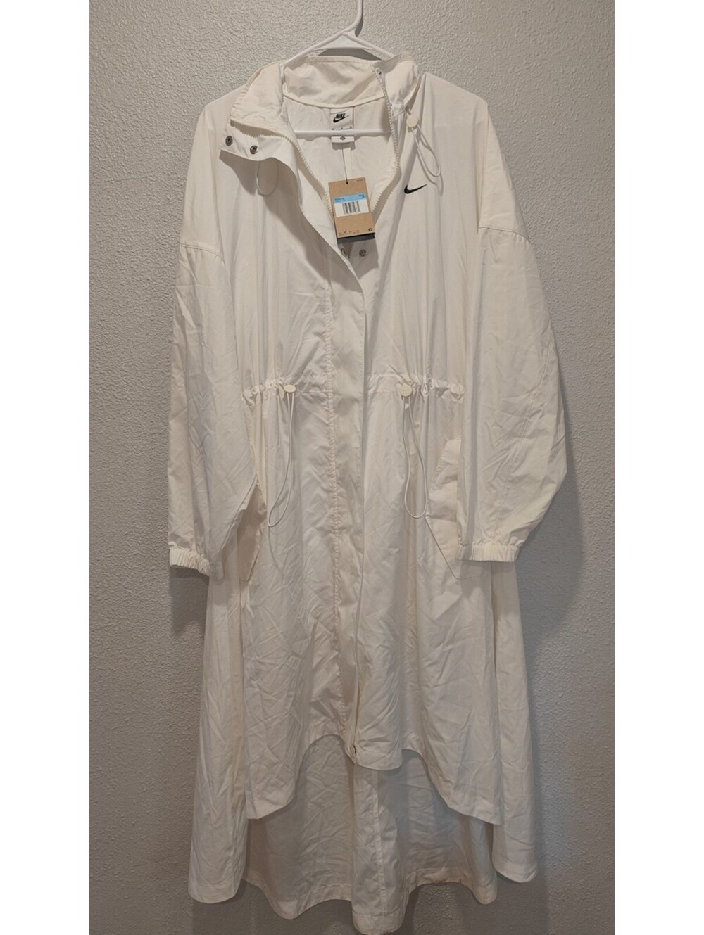 Nike Women's White Long Hooded Windbreaker Jacket Medium